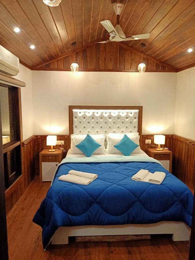 Why Not Houseboat Hotell Alappuzha Exteriör bild