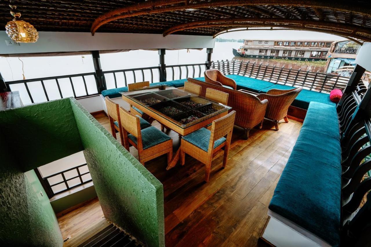 Why Not Houseboat Hotell Alappuzha Exteriör bild